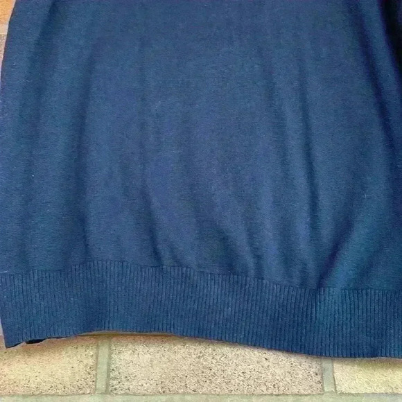 J. Crew Factory Men’s 100% cotton V neck sleeveless vest - Picture 5 of 6